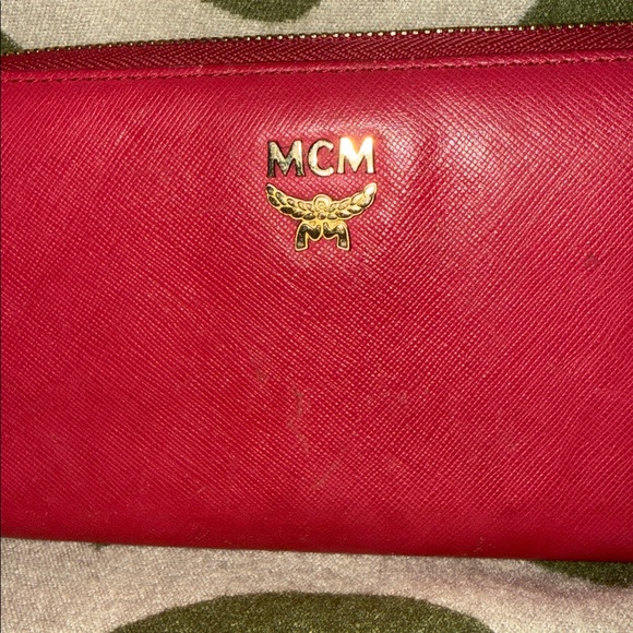 MCM Red Zip-Around Wallet - Picture 2 of 8